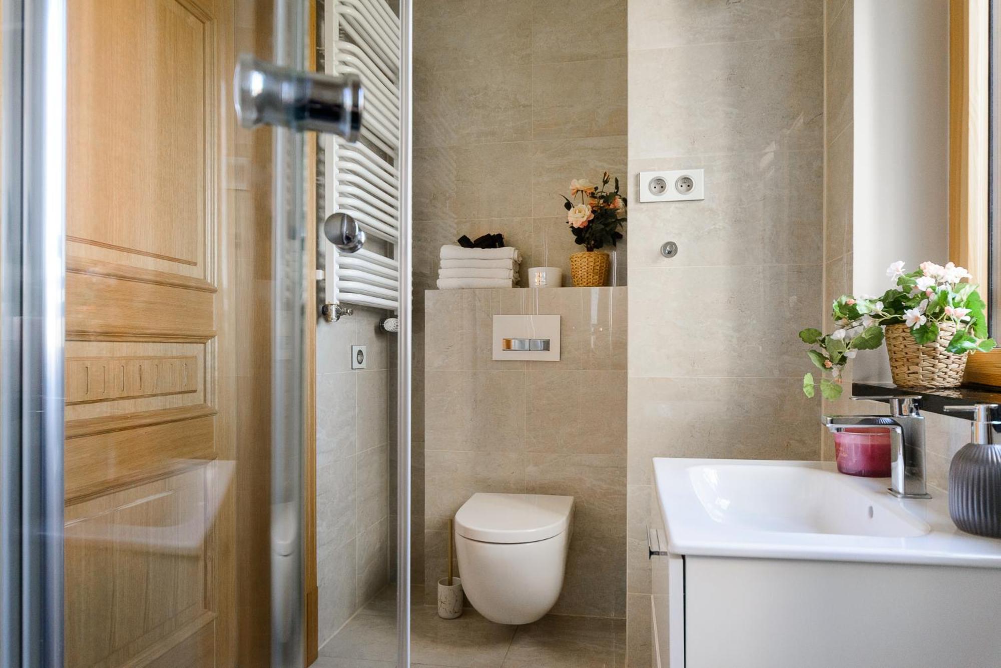 Lumina Premium Apart Near Mennica Residence Warsaw Ngoại thất bức ảnh